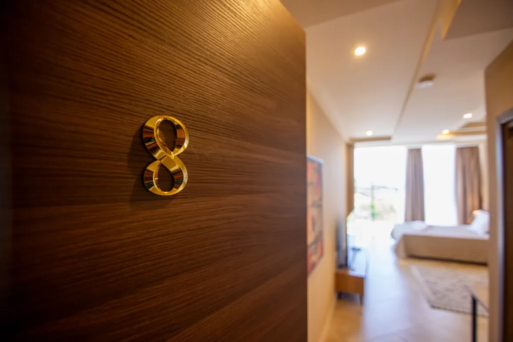 Deluxe Rooms Hotel Premium Room 6 04